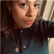 Étudiante de première année en LEA Anglais - Russe (LV B en apprentissage). Mon niveau d’anglais est C1 (très avancé)